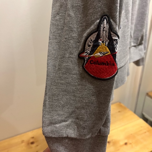 Jack & Jones Crew Neck Sweater embellished with NASA and space mission badges - Picture 4 of 10